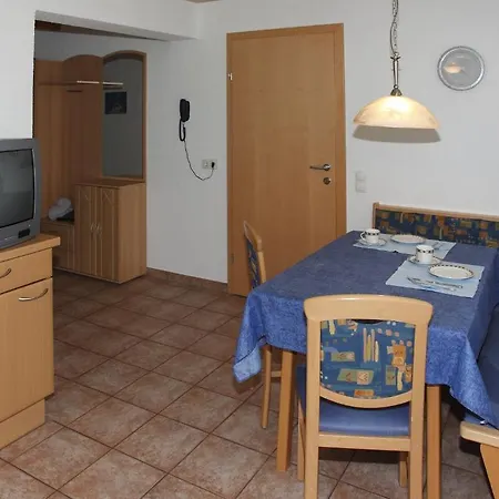 Haus Muntschnei Apartment Sankt Gallenkirch Room photo