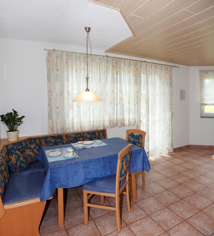 Apartment Haus Muntschnei *